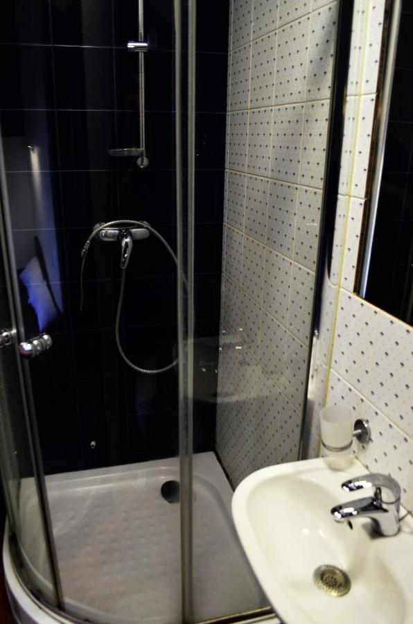 Tsaritsynskiy Hotel Κχαρκίβ Εξωτερικό φωτογραφία